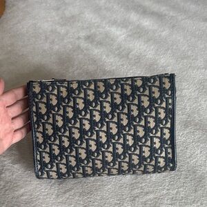 LIMITED EDITION Dior Monogram zip Clutch